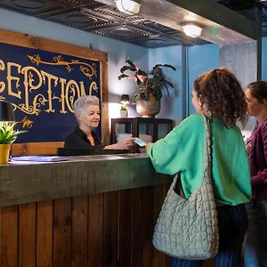 Stayokay Hostel Eindhoven - Blue Collar